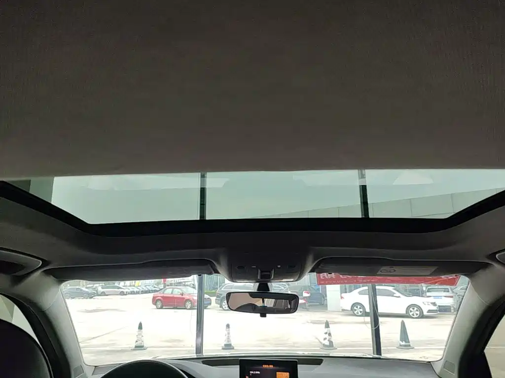 Audi Q2L — миниатюра 18
