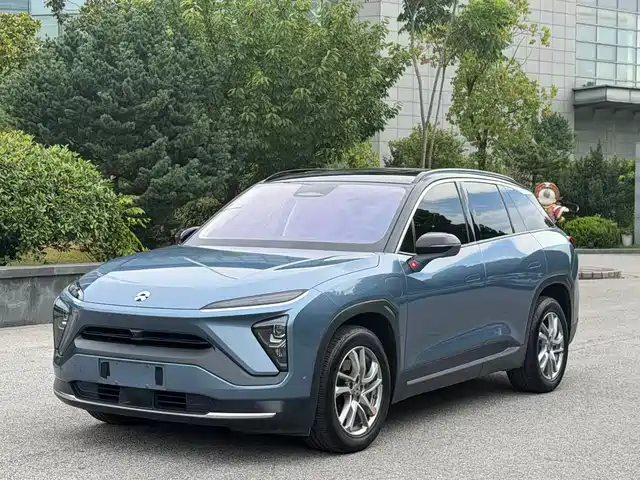 2020 Nio ES6