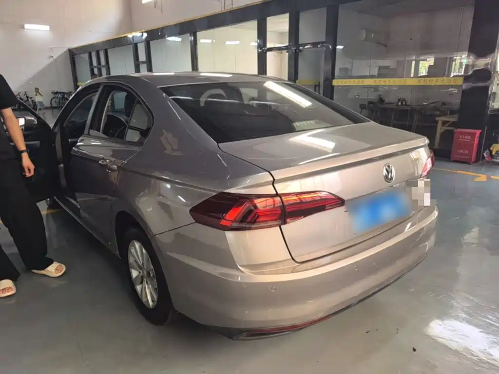Volkswagen Bora — миниатюра 5