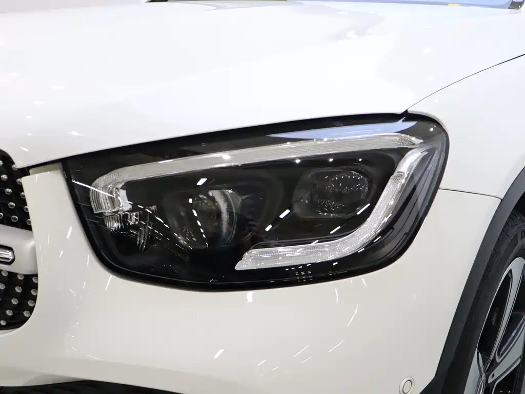 Mercedes-Benz GLC 2020 GLC 300 L 4MATIC Luxury