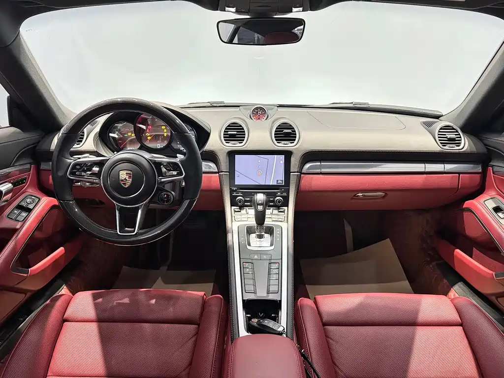 Porsche 718 2022 Cayman 2.0T