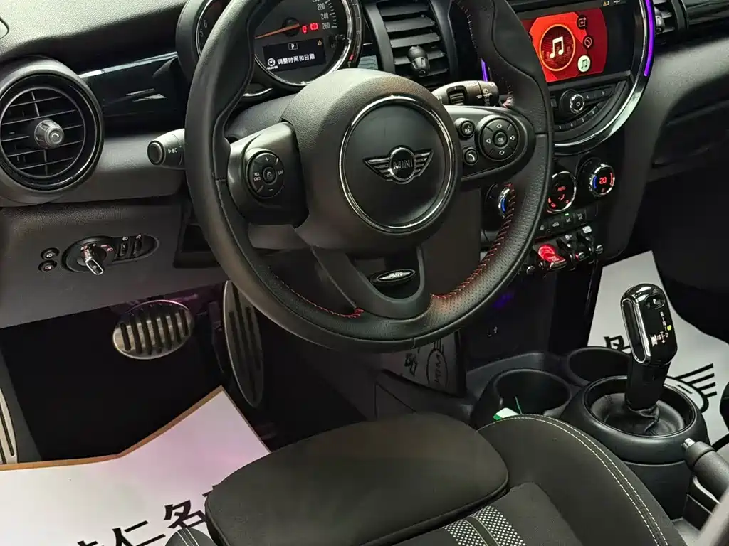 MINI Mini — миниатюра 8