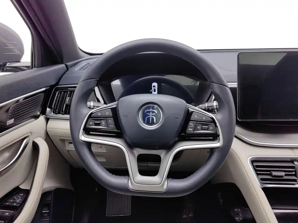 BYD Song Plus DM-i 2021 — фото 11