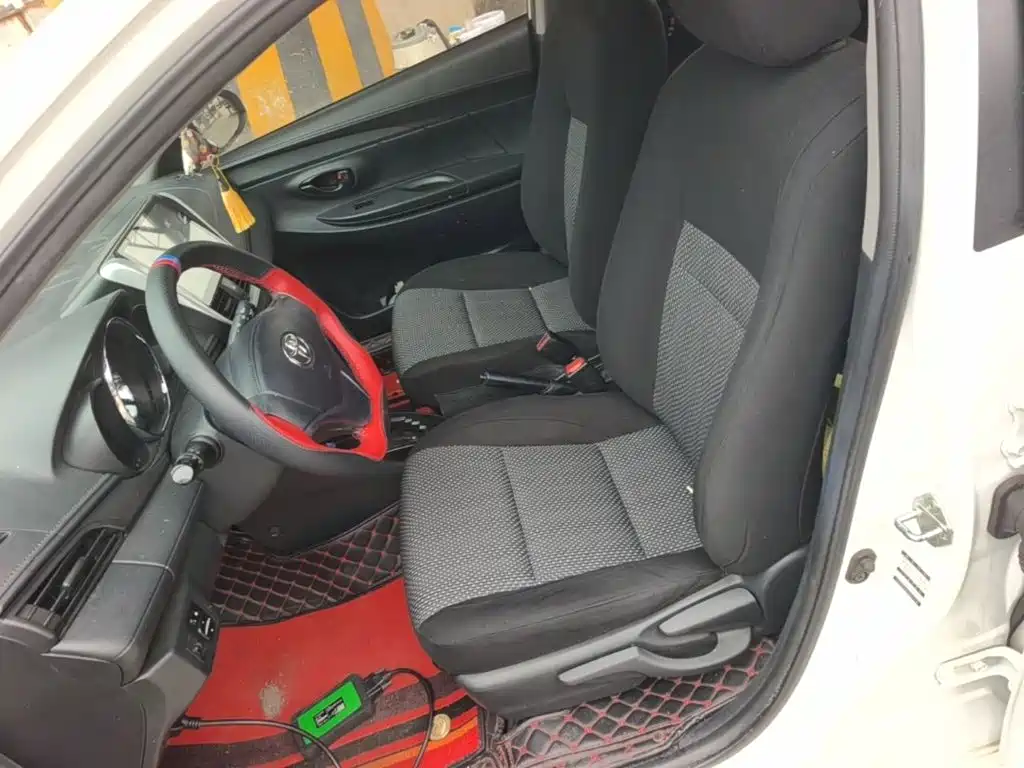 Toyota Vios FS — миниатюра 15