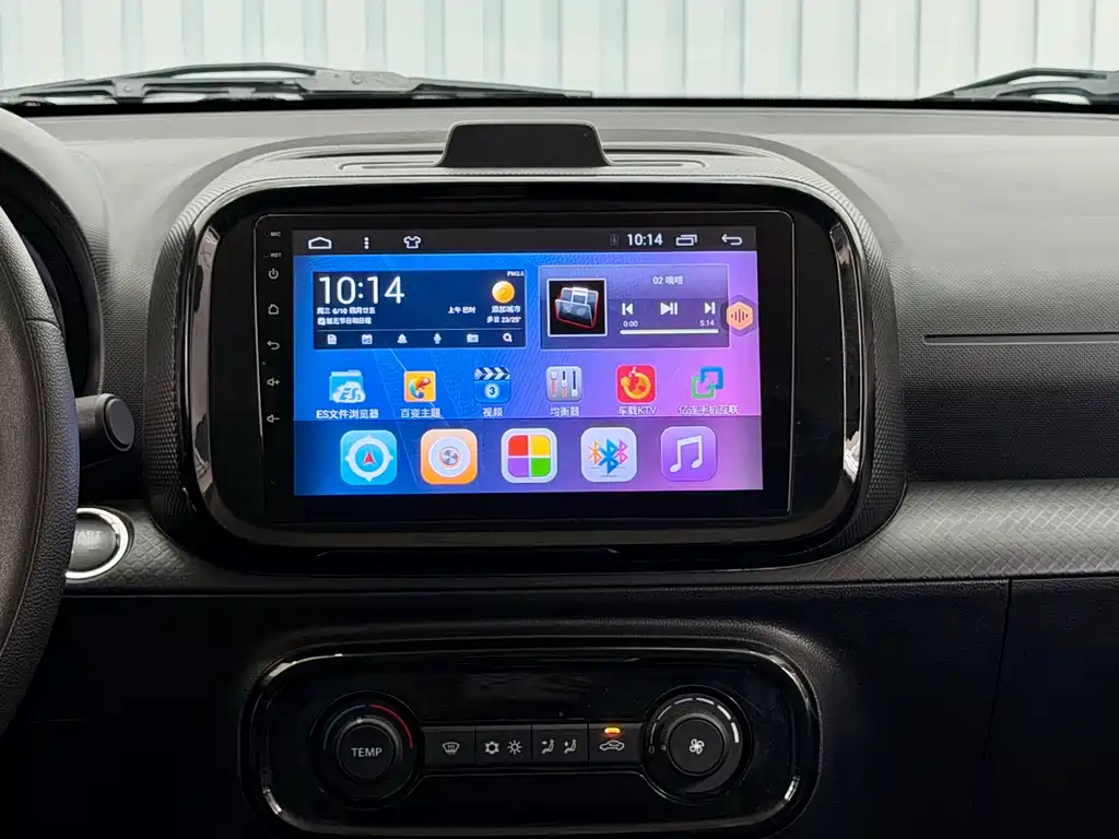 Roewe Clever 2022 311km