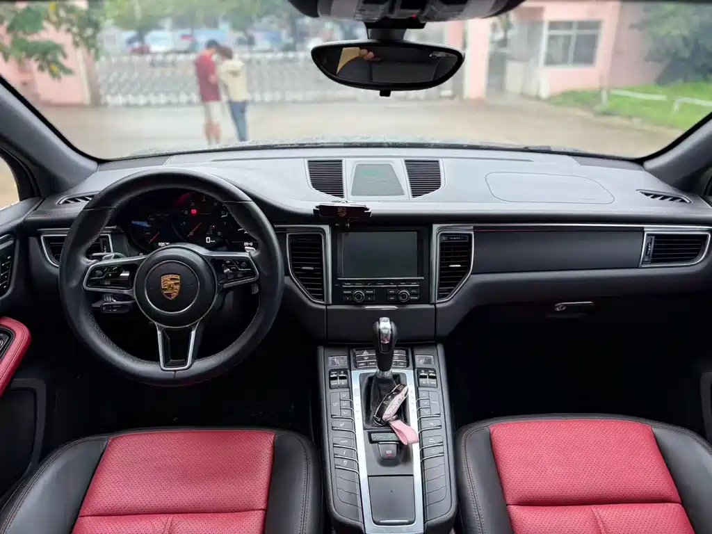 Porsche Macan 2016 Macan 2.0T
