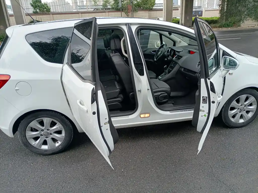 Opel Meriva — миниатюра 6
