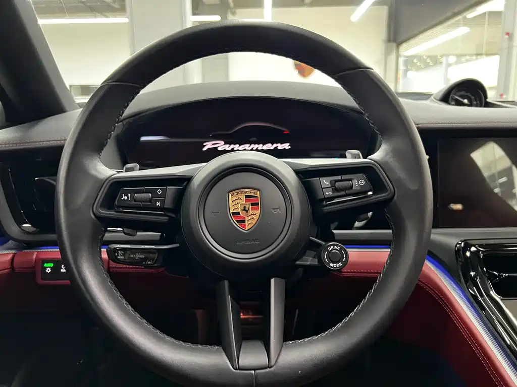 Porsche Panamera — миниатюра 9