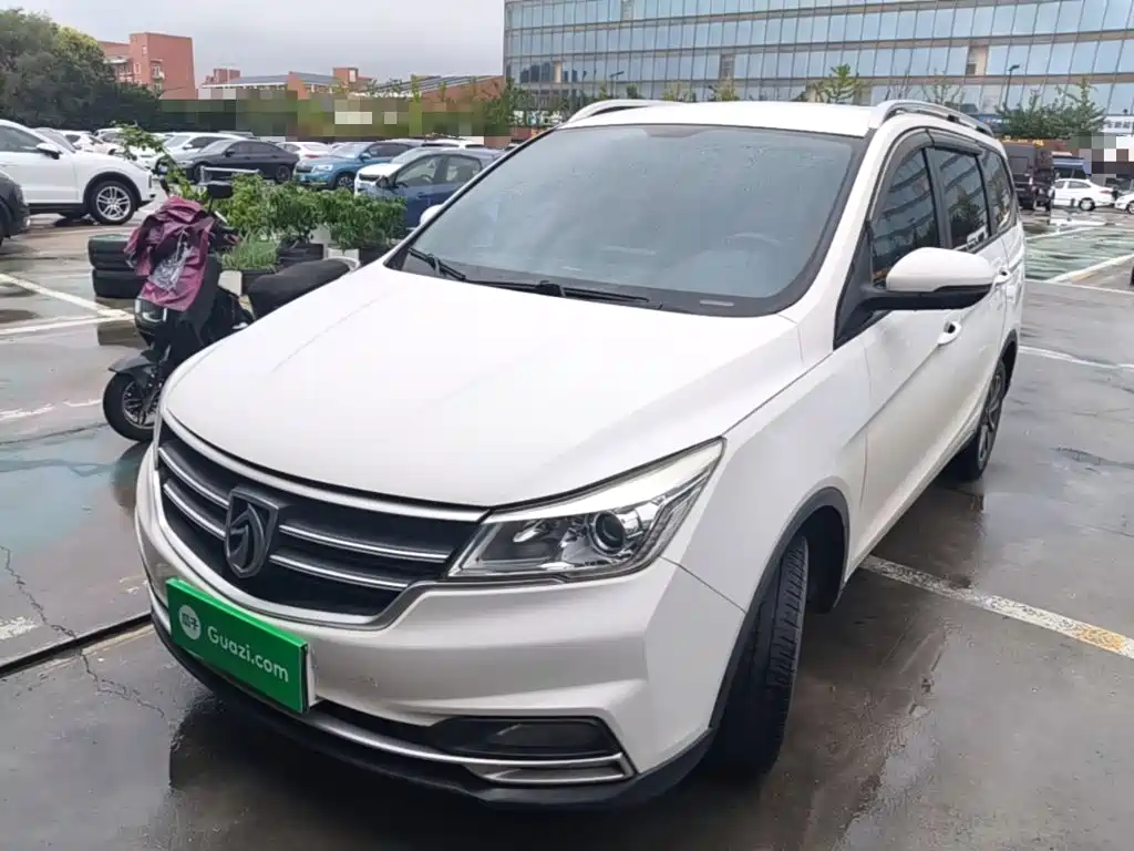 Baojun 730 — миниатюра 2