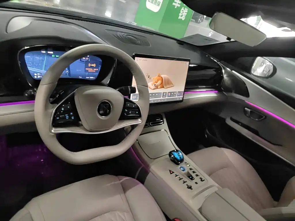 BYD Han — миниатюра 11