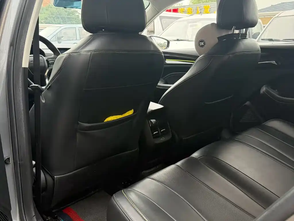 Roewe i5 — миниатюра 9