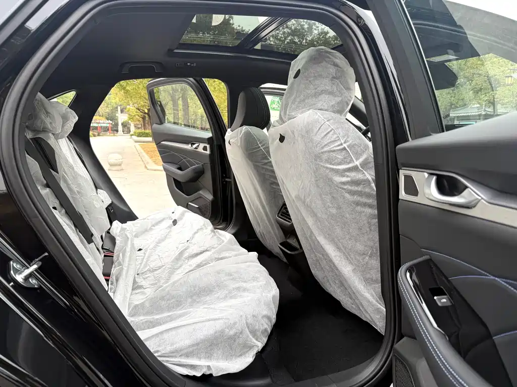 GEELY AUTOMOBILE XINGRUI