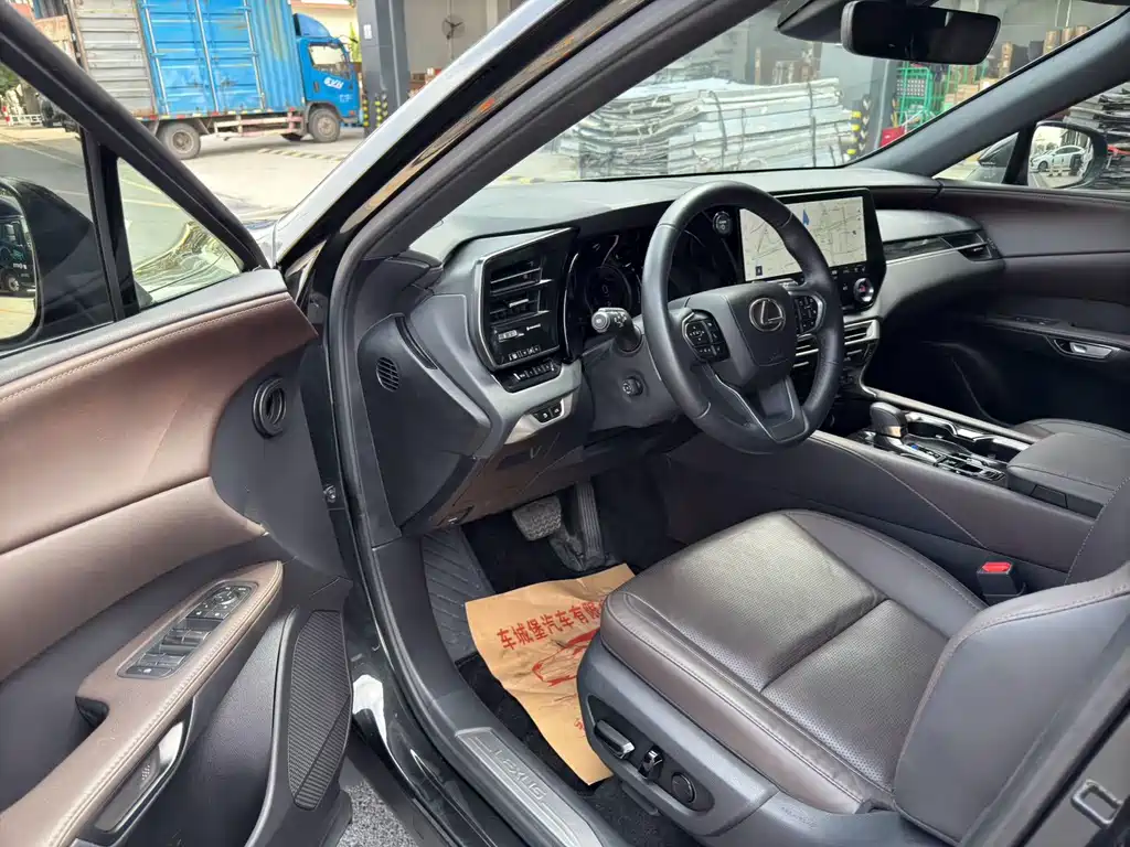 Lexus RX 2025 350h