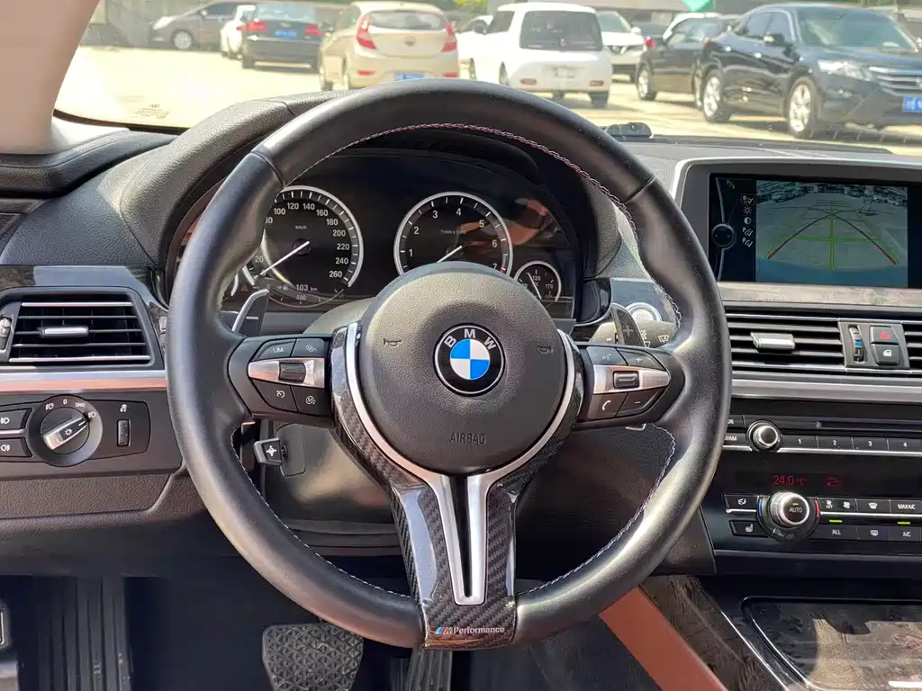 BMW 6 Series — миниатюра 10