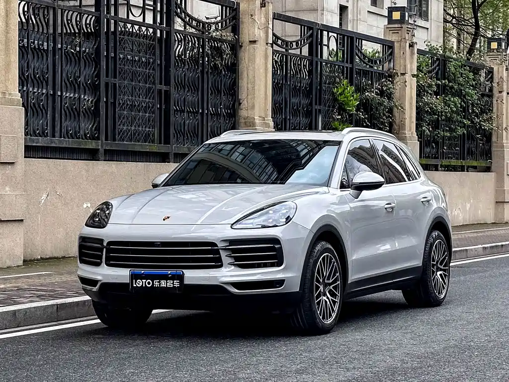 Porsche Cayenne 2020