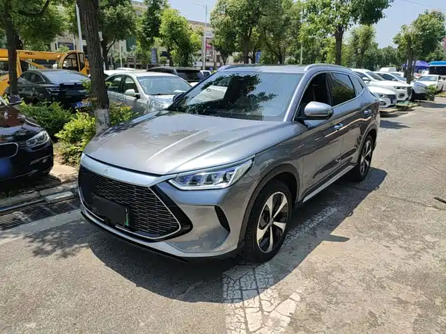 2023 BYD Song EV