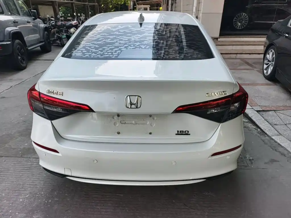 Honda Civic — миниатюра 6