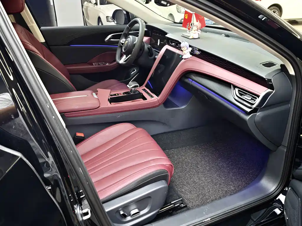 Hongqi Hongqi H5 — миниатюра 4