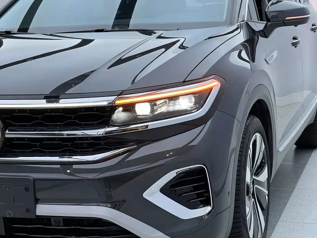 Volkswagen Viloran 2023 380TSI Luxury Pro