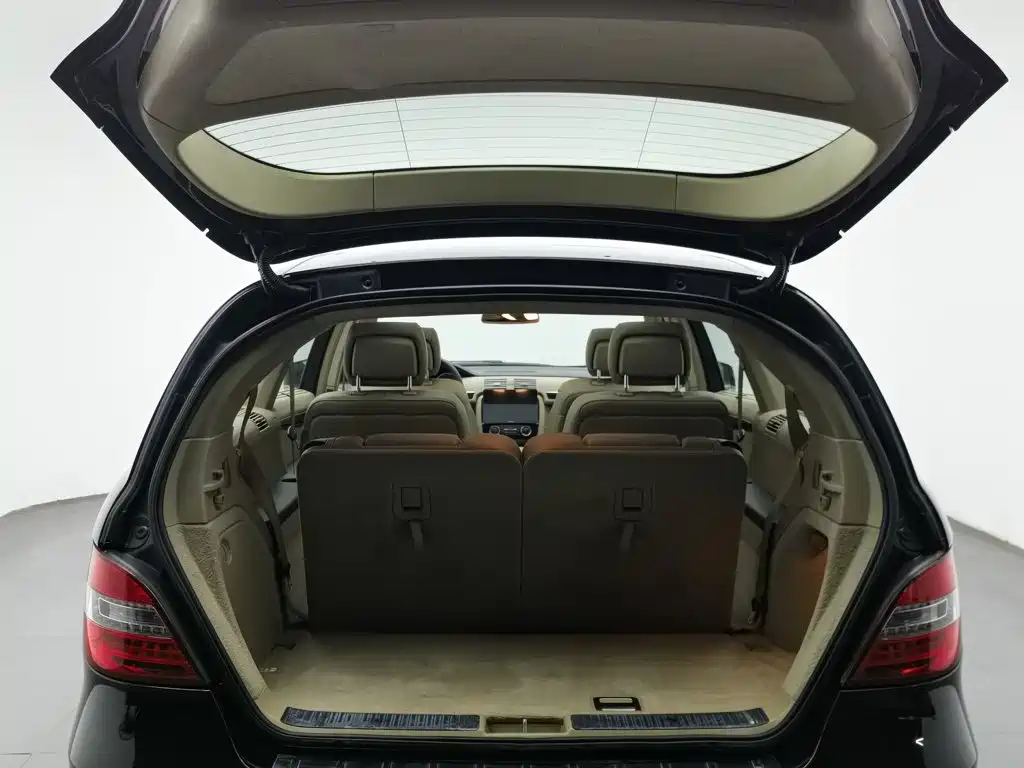 Mercedes-Benz R-Class — миниатюра 16