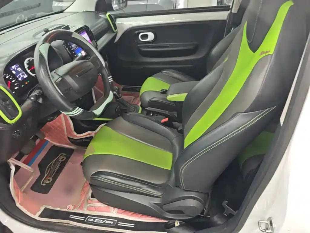 Roewe Clever — миниатюра 15
