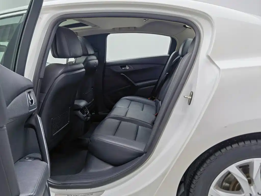 Peugeot 508 — миниатюра 15