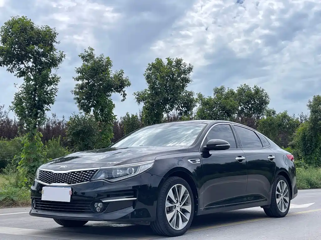 Kia K5