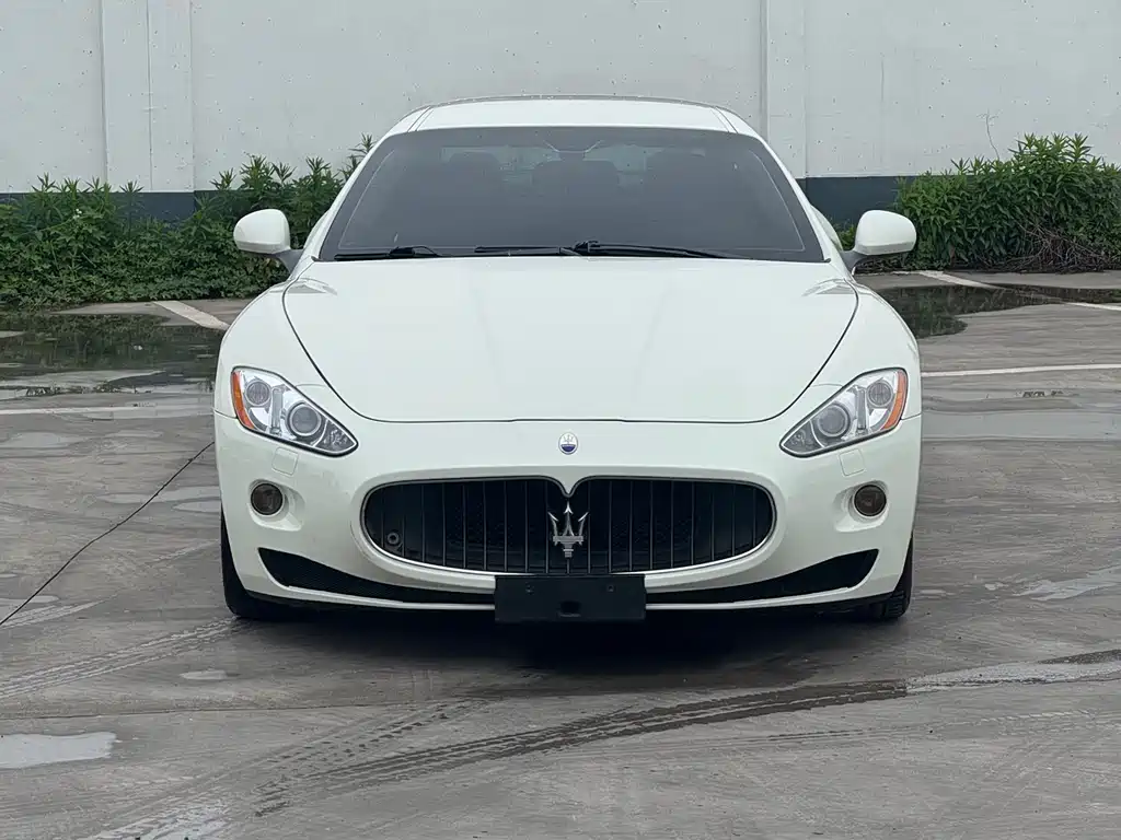 Maserati GranTurismo 2007 4.2L Standard