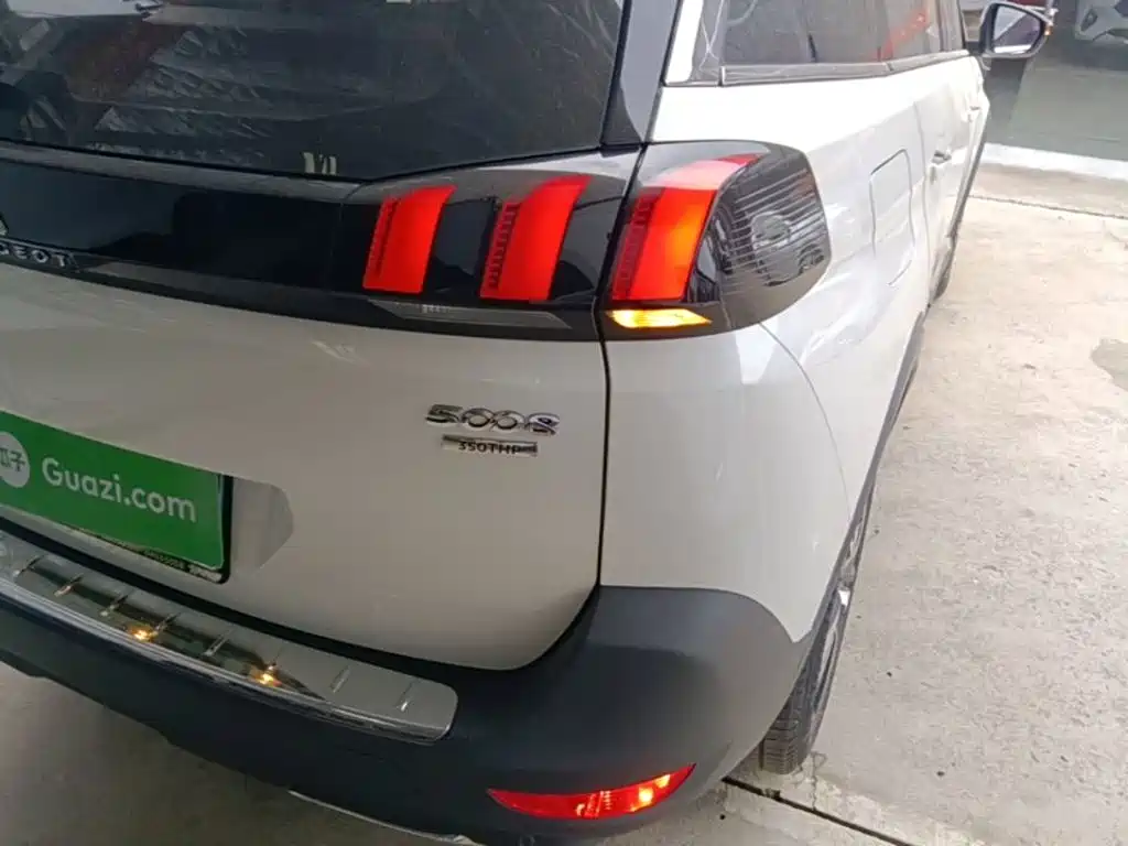 Peugeot 5008 — миниатюра 8