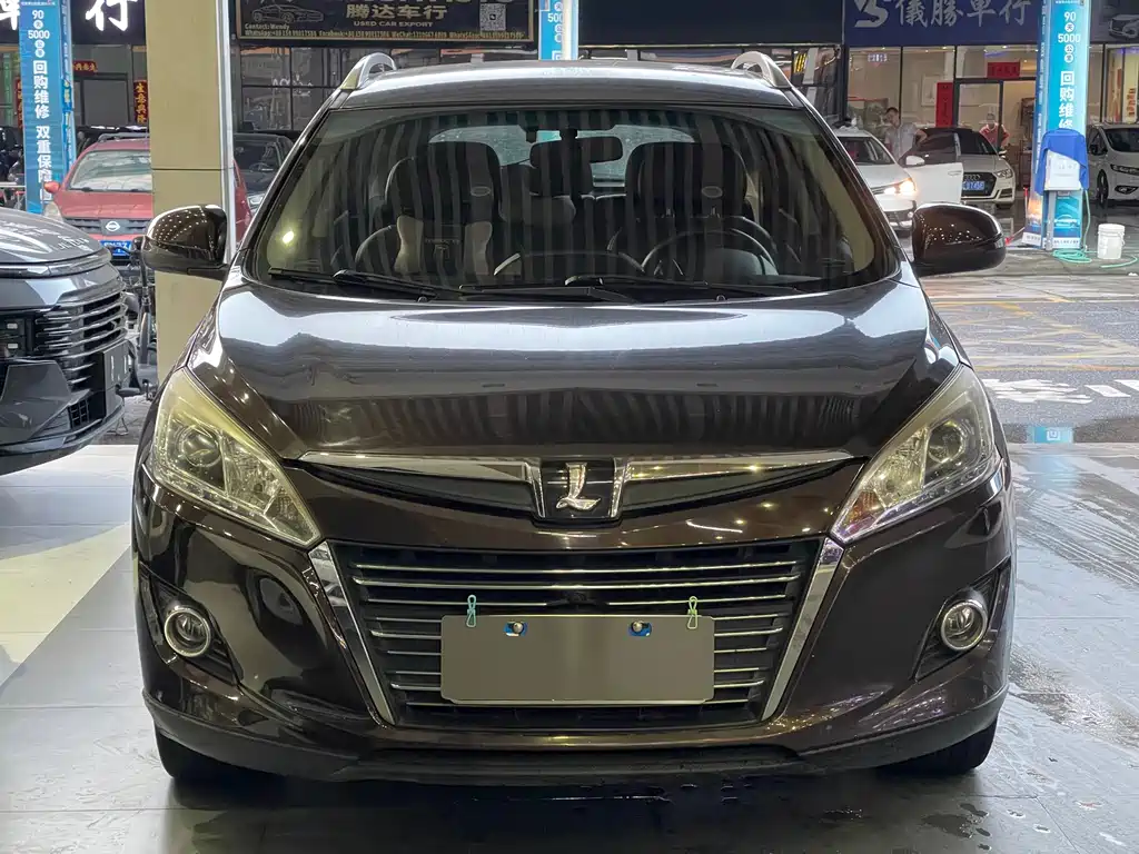 Luxgen U6 — миниатюра 2