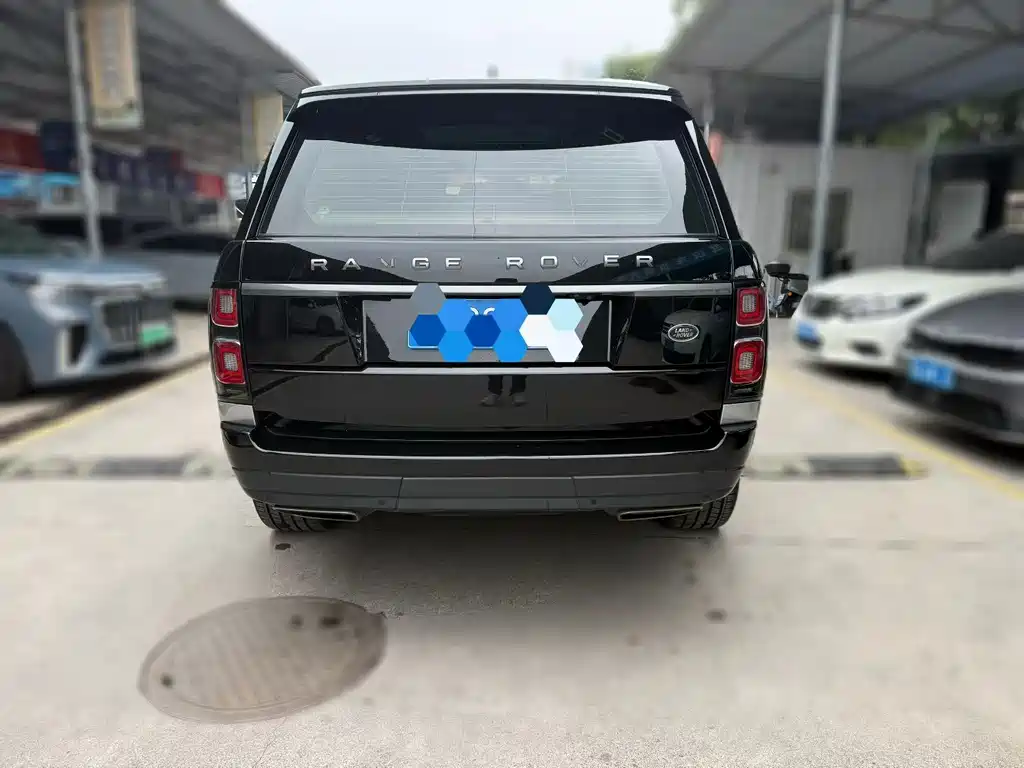 Land Rover Range Rover — миниатюра 8