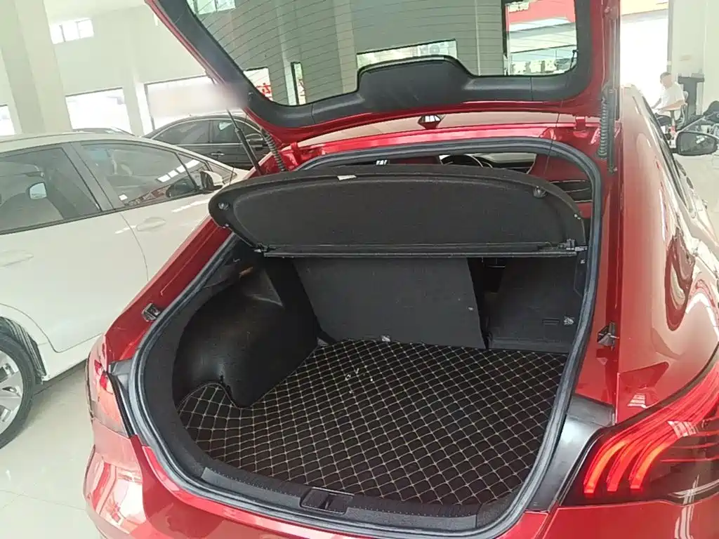 MG MG6 — миниатюра 19
