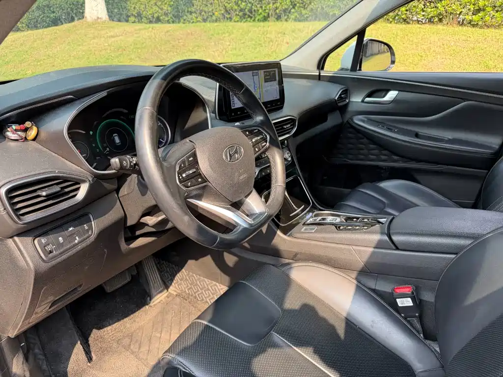 Hyundai Santa Fe — миниатюра 7