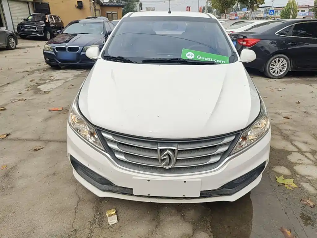 Baojun 310 — миниатюра 3