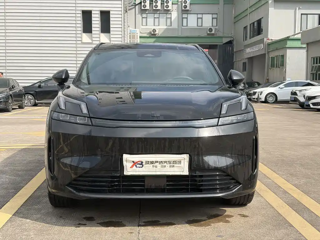 Lynk & Co 08 EM-P — миниатюра 4