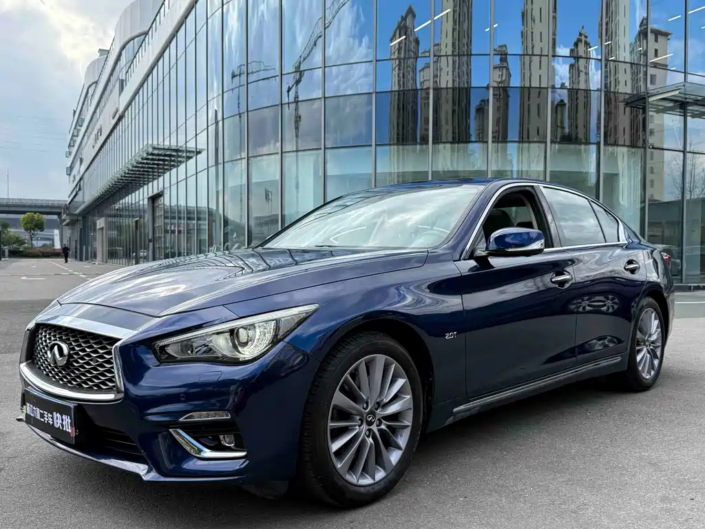 Infiniti Q50L 2018