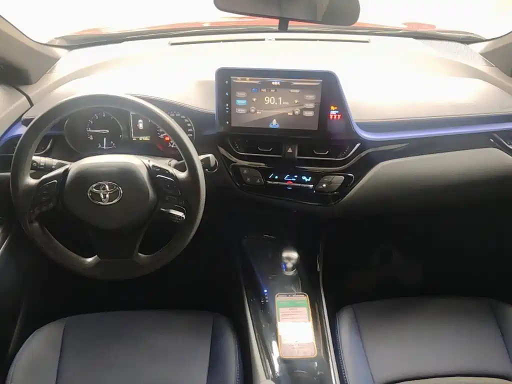 Toyota C-HR — миниатюра 10
