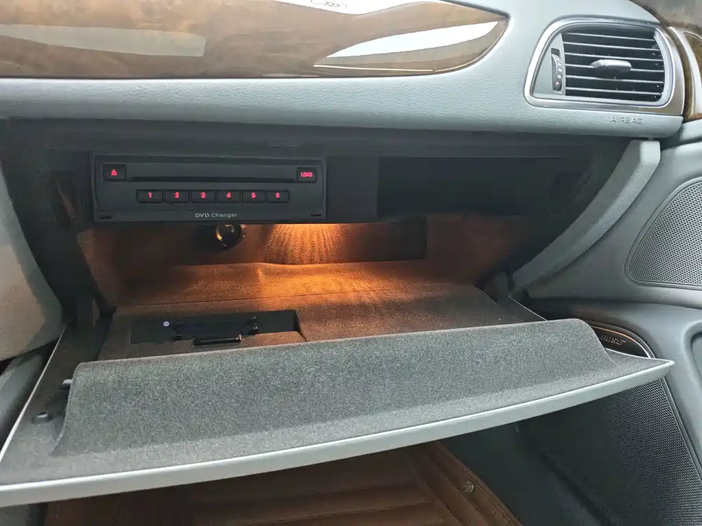 Audi A6L — миниатюра 16