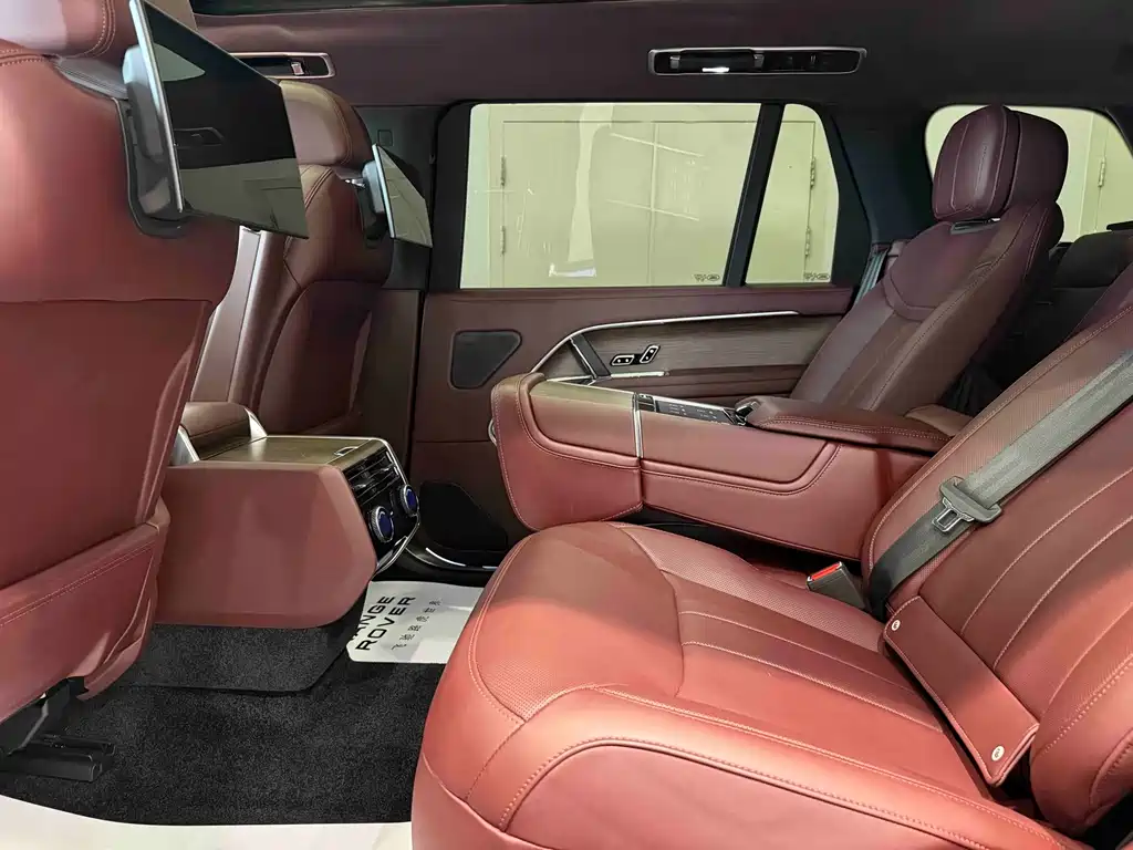 Land Rover Range Rover — миниатюра 14