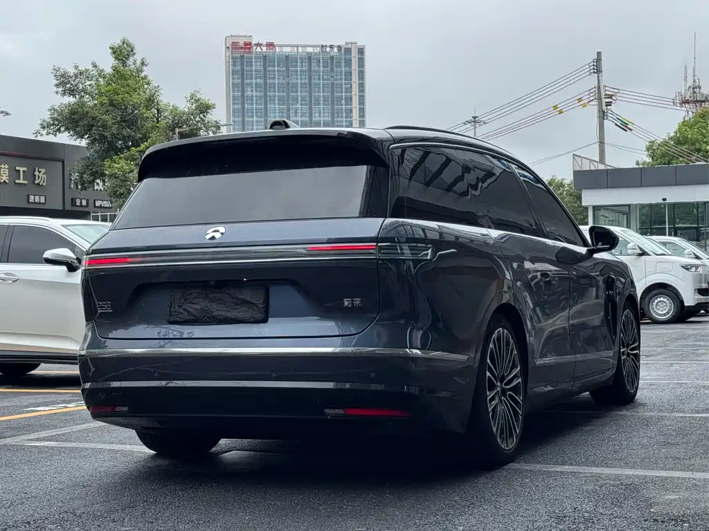 NIO ES8 2026 мест Executive