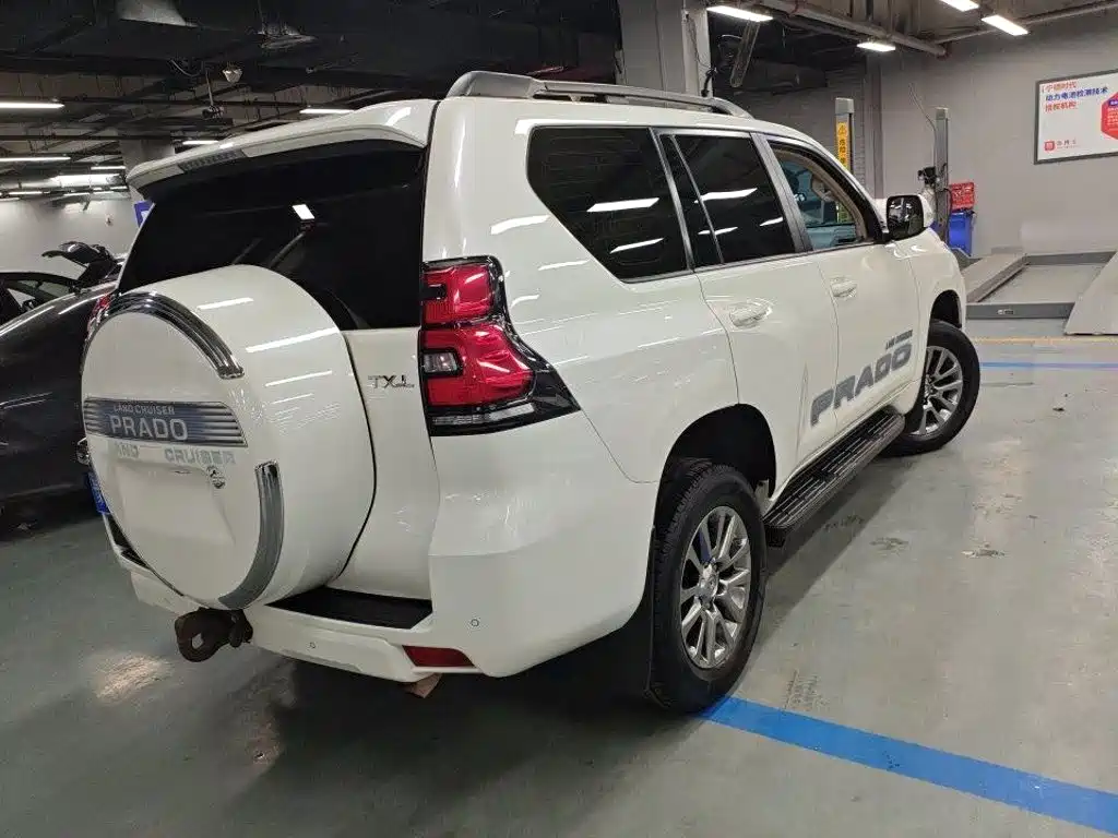 Toyota Prado (Import) — миниатюра 3