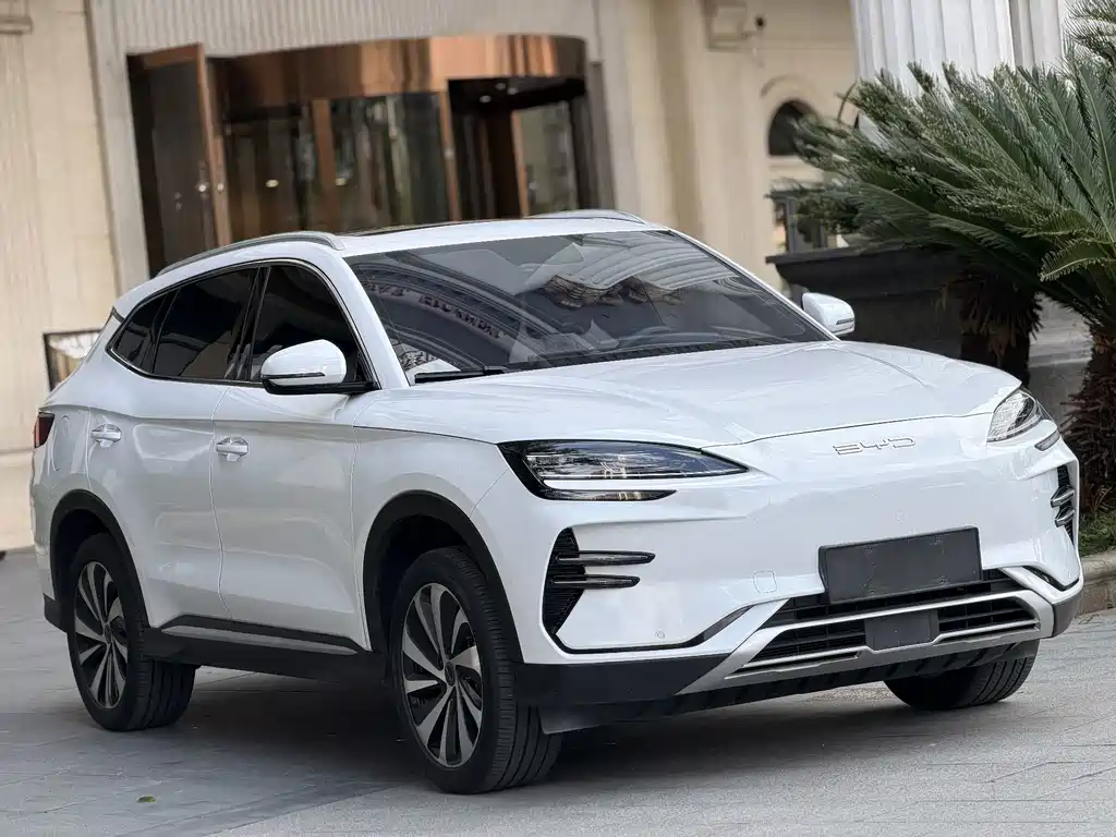 BYD PLUS New Energy — миниатюра 3
