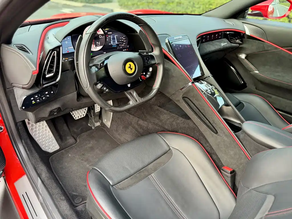 Ferrari Roma — миниатюра 10
