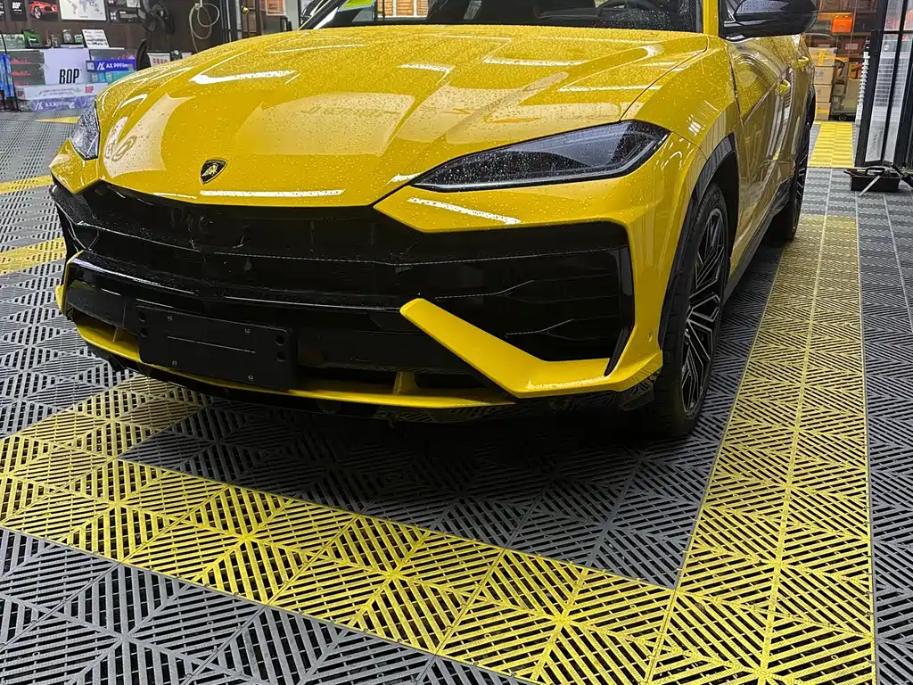 Lamborghini Urus SE 2025 4.0T Standard