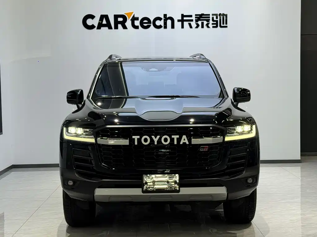 Toyota Land Cruiser — миниатюра 2