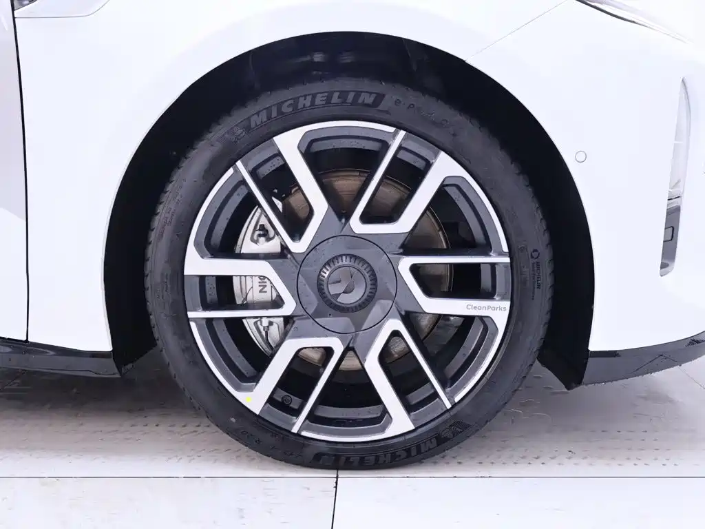 NIO ET5T — миниатюра 6