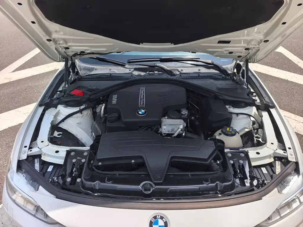 BMW 3 Series — миниатюра 25