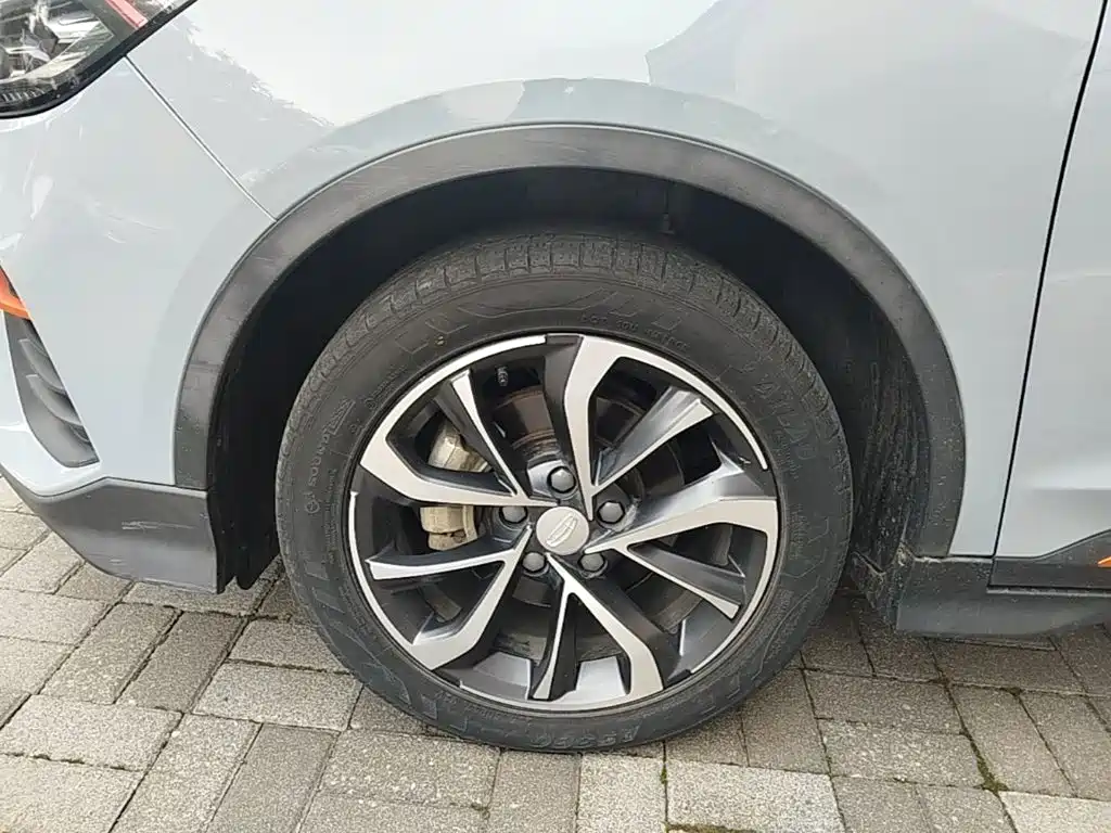Geely Emgrand S — миниатюра 23