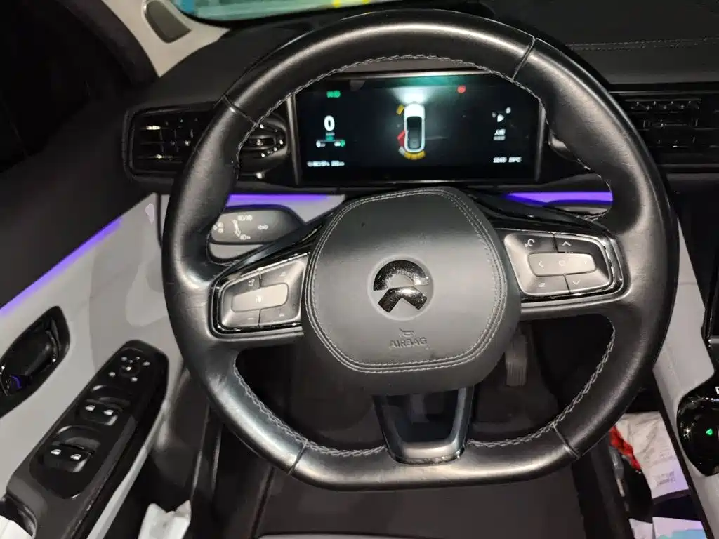 NIO ES6 — миниатюра 6