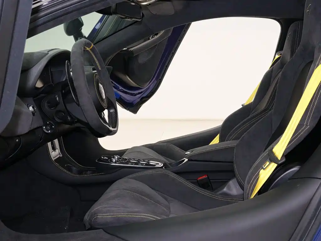 McLaren GT — миниатюра 3
